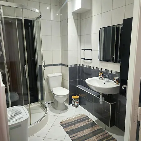 Grand Familial 47m2 Au 1er Etage Charleville-Mézières